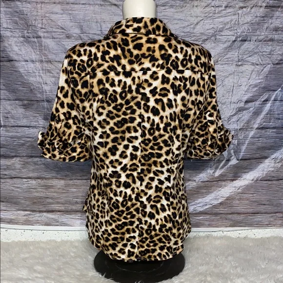 7th Avenue Design Studio New York & Company Leopard Print Button Down Top - Picture 5 of 8